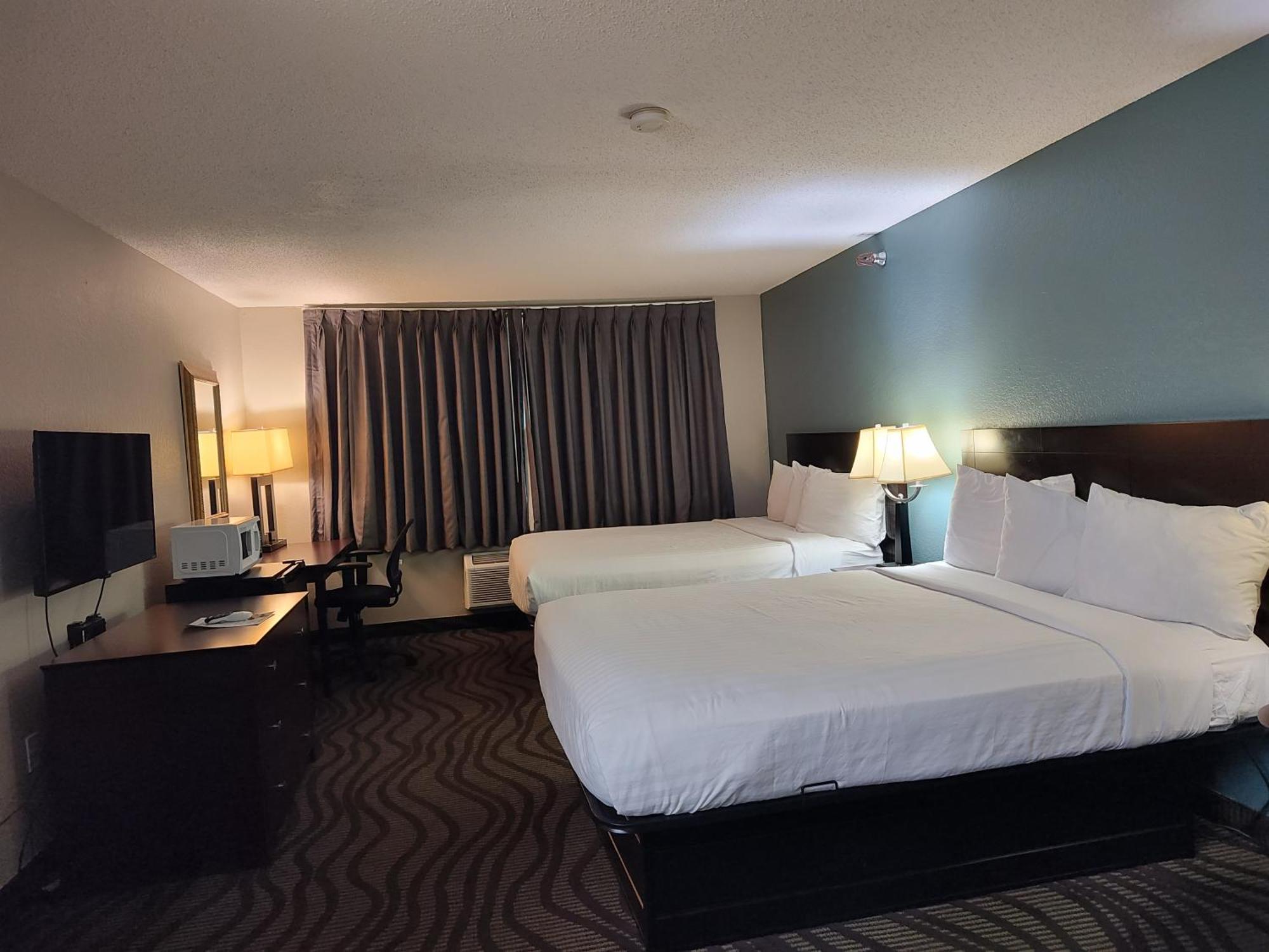 Baymont Inn & Suites By Wyndham Lincoln Ne Buitenkant foto