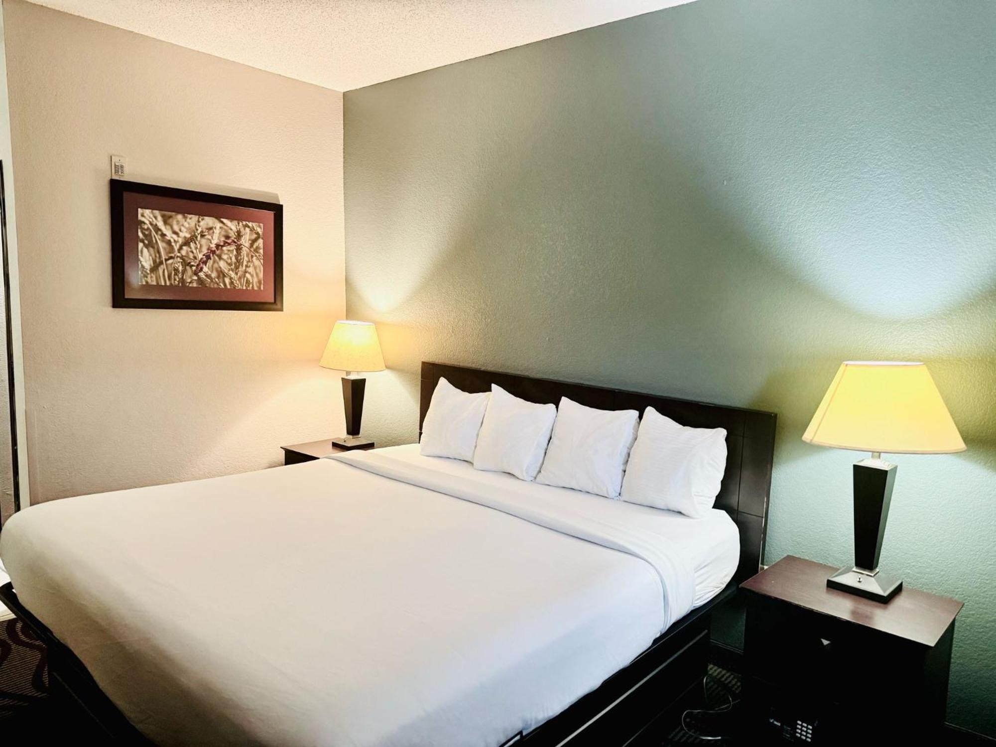 Baymont Inn & Suites By Wyndham Lincoln Ne Buitenkant foto
