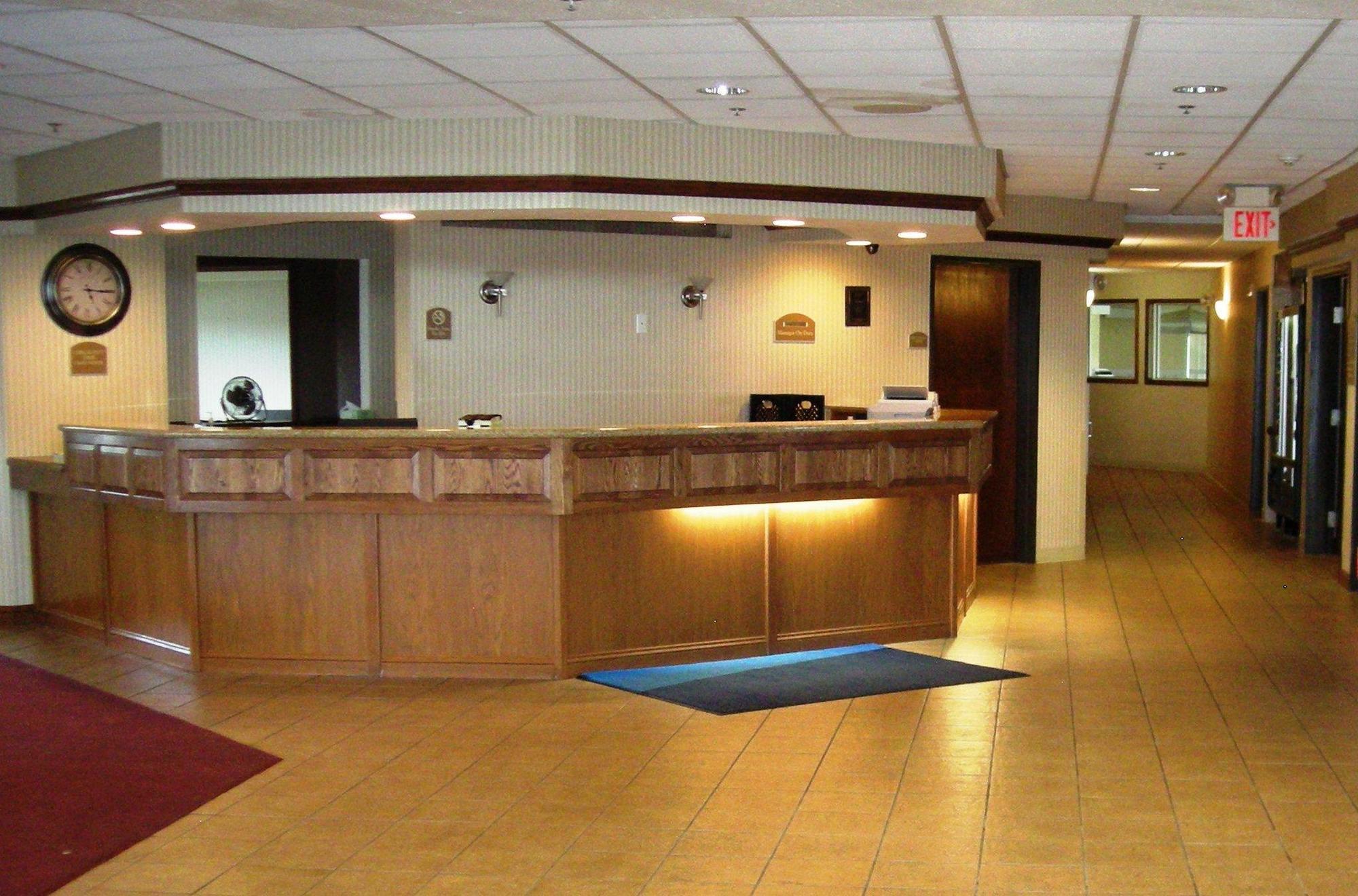 Baymont Inn & Suites By Wyndham Lincoln Ne Buitenkant foto